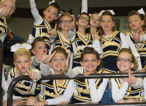 Kansas City Youth Cheerleading for Elementary and Middle School cheerleaders with the Missouri Wolverines Youth Cheerleading Club located in the heart of Kansas City Missouri accepting athletes from both Missouri and Kansas